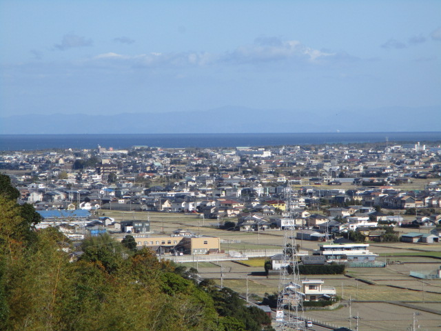 我が町/海の向こうに、うっすら見えるのは、本州の和歌山